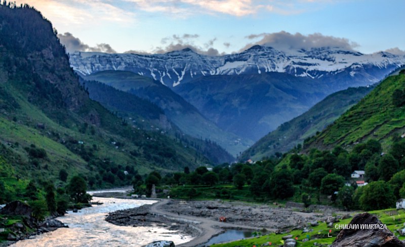naran kaghan valley pakistan with beautiful landscapes, lakes, and scenic beauty.